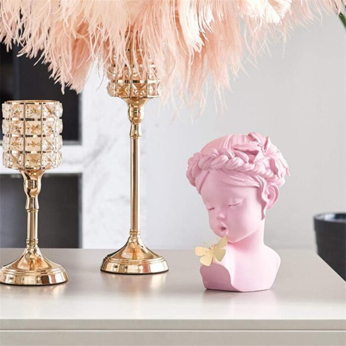 home decor showpiece